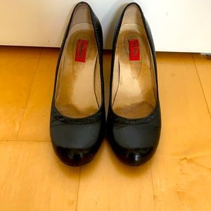 Miz Mooz Black Leather Alexis Pumps